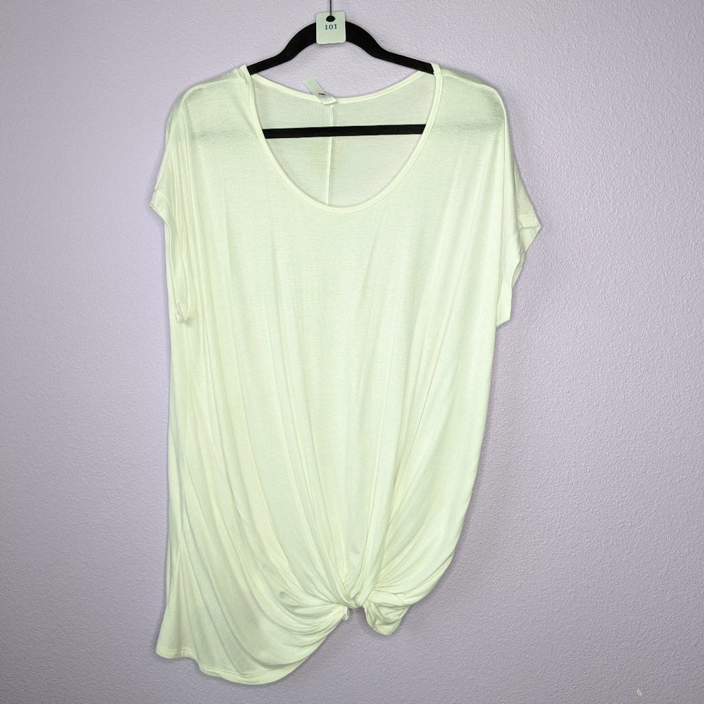 Off White Knotted Knit Shirt, 2XL